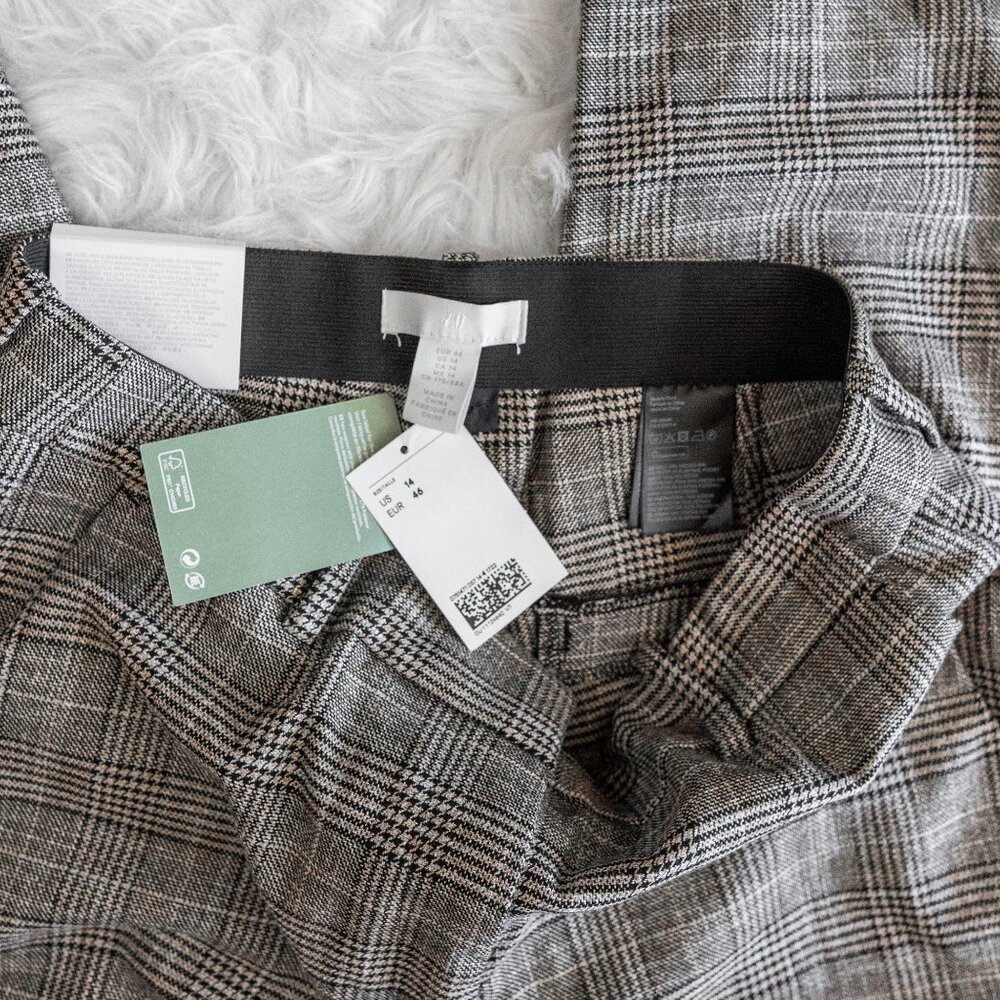 NWT H&M Women’s Size 14 Gray Beige Plaid Slacks Dress Pants Trousers Career - Picture 10 of 11